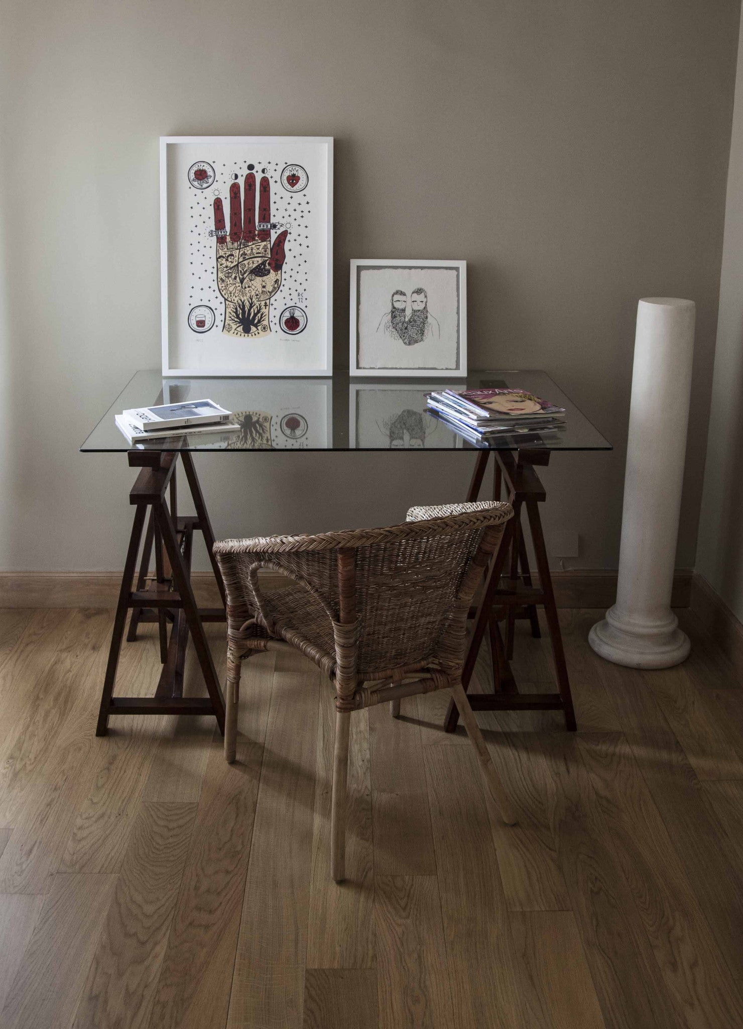 Aitor Saraiba and Ricardo Cavolo artwork on a room - Gunter Gallery